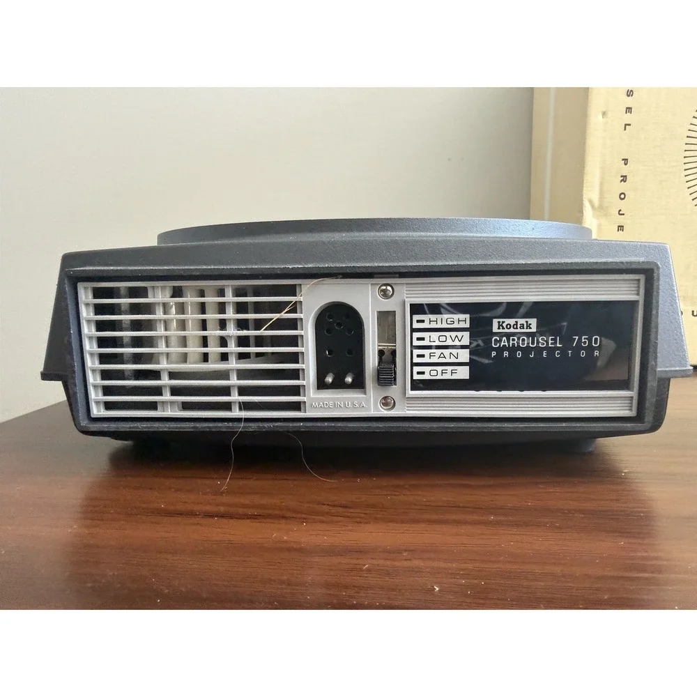Vintage Kodak Carousel 750 Slide Projector Ektanar Lens Remote Manual Original